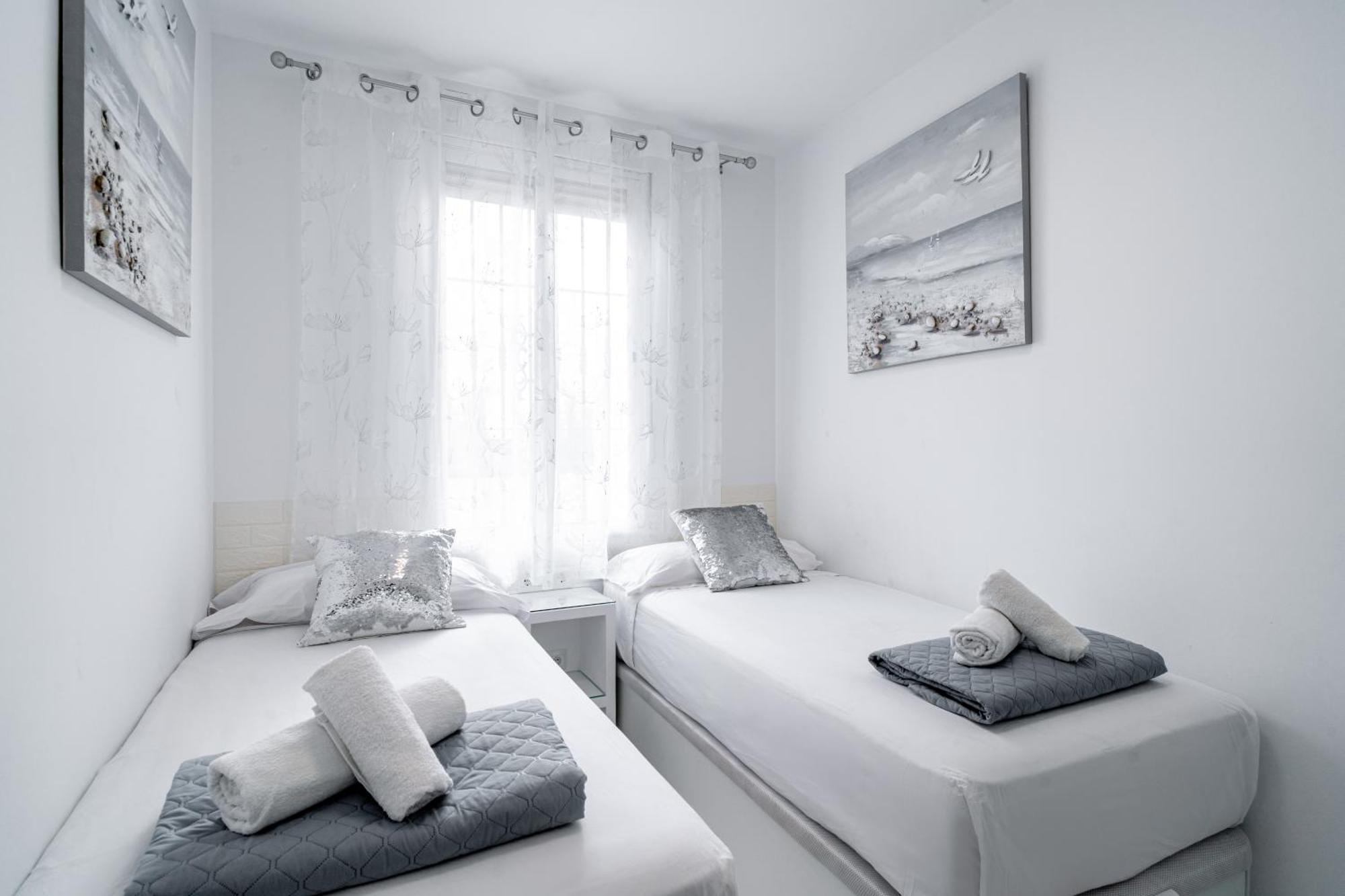 Blue Horizon Luxury Apartment Nerja Exterior photo